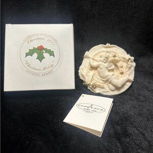 Giuseppe Armani Florence Sculpture "Christmas Melody" Ornament 2001